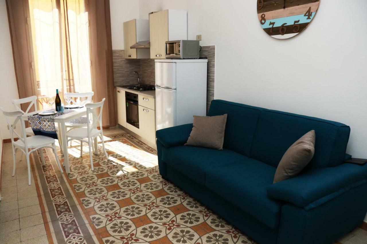 Case Restivo Castellammare del Golfo Exterior photo